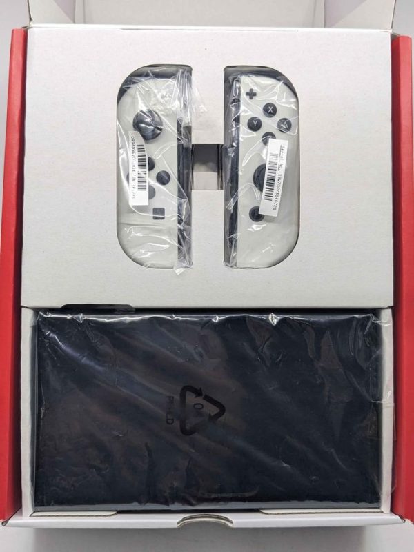 NINTENDO SWITCH OLED MODEL BL267025 - Image 3