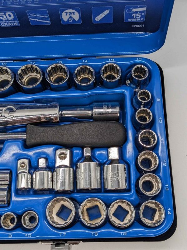 KINCHROME 1/4 3/8 AND 1/2 DRIVE 74 PCE METRIC AND IMPERIAL SOCKET SET - BP287923 - Image 7