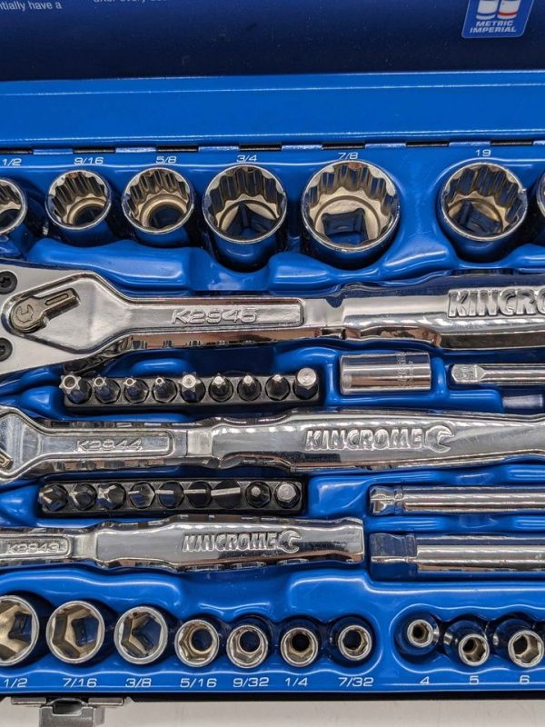 KINCHROME 1/4 3/8 AND 1/2 DRIVE 74 PCE METRIC AND IMPERIAL SOCKET SET - BP287923 - Image 3