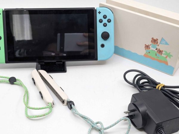 ANIMAL CROSSING NINTENDO SWITCH CONSOLE BL289069 - Image 4