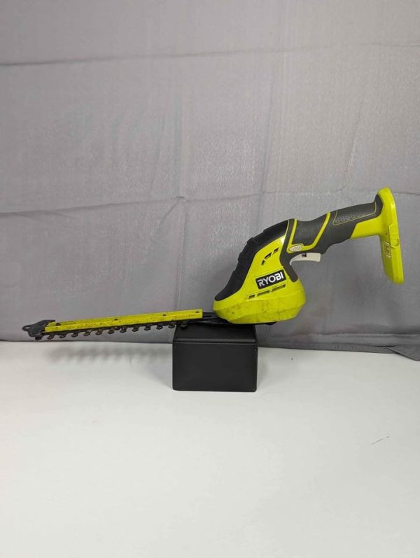Ryobi 18v Pruning Saw - BL310420 - Image 2