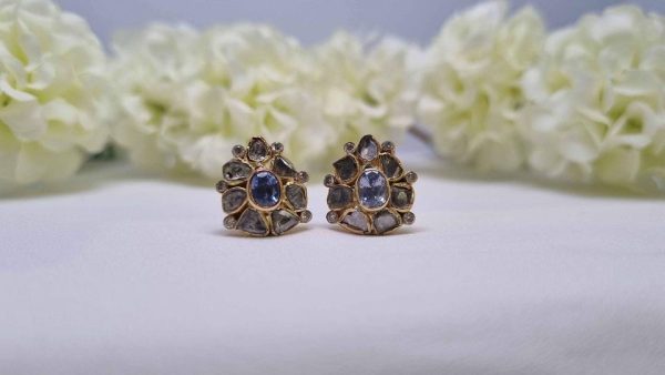 18ct Yellow Gold Sapphire and Diamond Stud Earrings TW284872 - Image 8