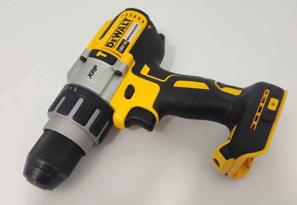 DEWALT DCD996 18V XR 3-Speed Brushless Hammer Combi Drill - Tool Only #GN331286 - Image 11