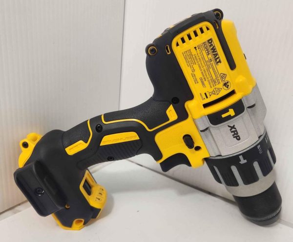 DEWALT DCD996 18V XR 3-Speed Brushless Hammer Combi Drill - Tool Only #GN331286 - Image 9