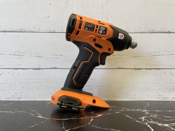 AEG 18V Impact Driver TW337009 - Image 2