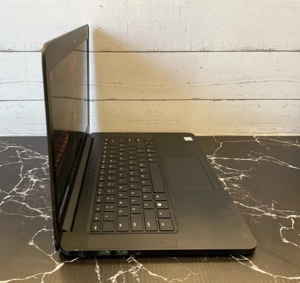 Razer Blade Laptop TW340634 - Image 8