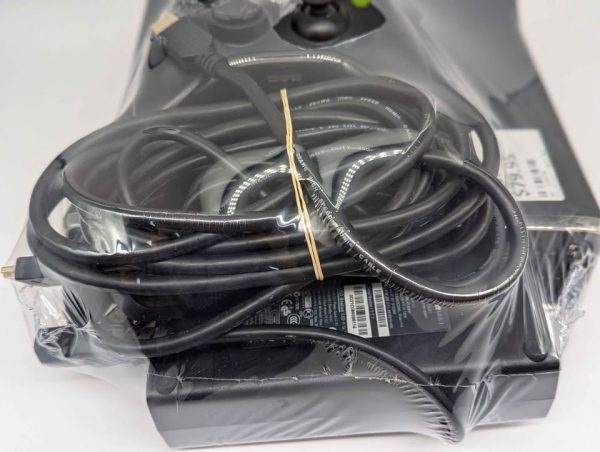 Microsoft Xbox 360 S Console (1439) - BP338578 - Image 3