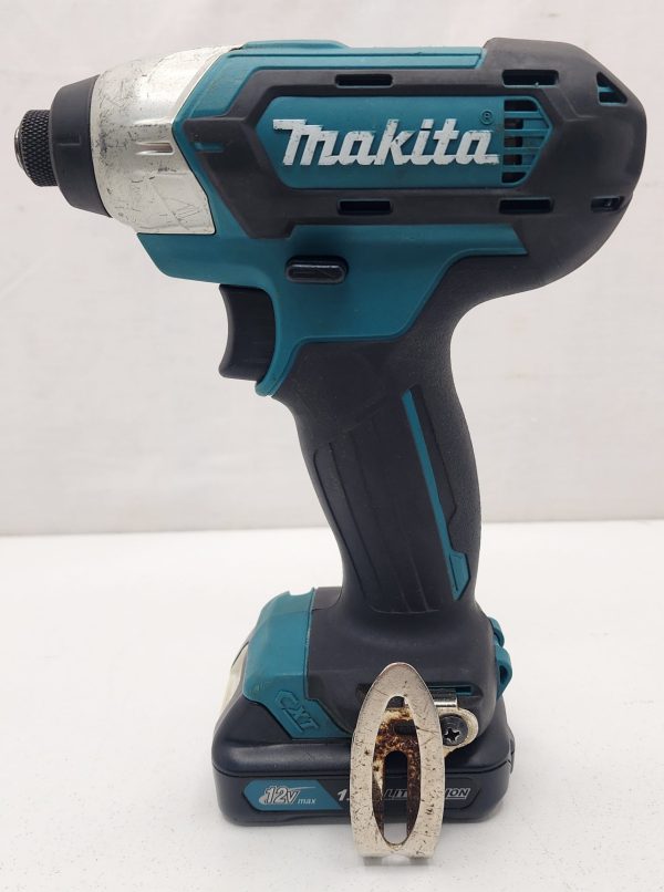 Makita Drill TD110D with 1.5 AH Battery IP340491 - Image 5