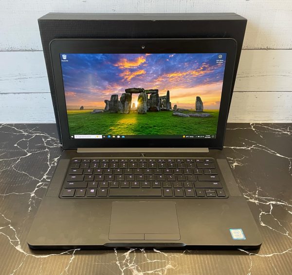 Razer Blade Laptop TW340634 - Image 6