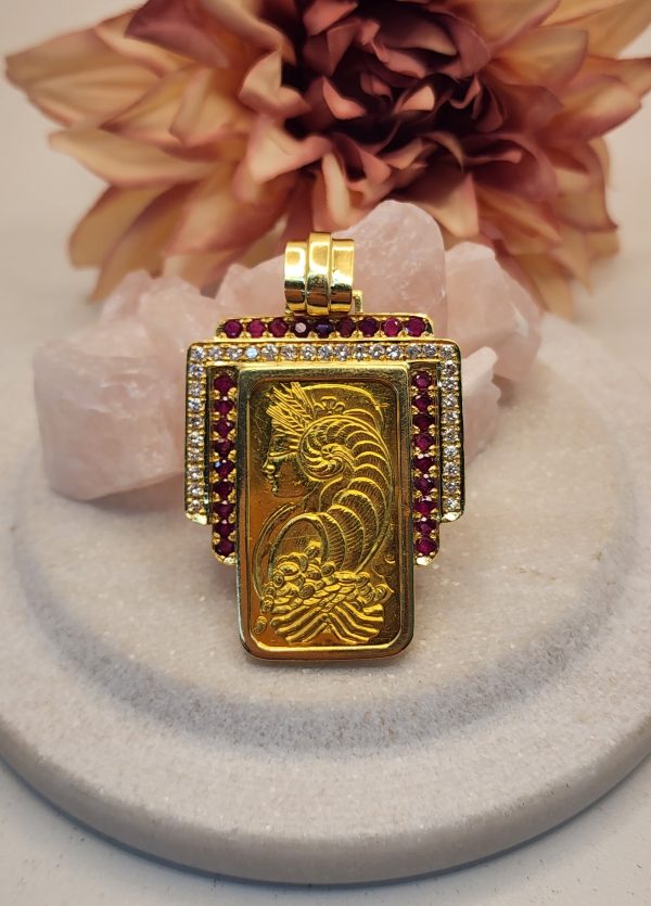 18CT Yellow Gold Ruby And Diamond Bullion Pendant - IP340324