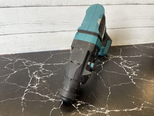 Makita 18V Hammer Drill TW339034 - Image 3