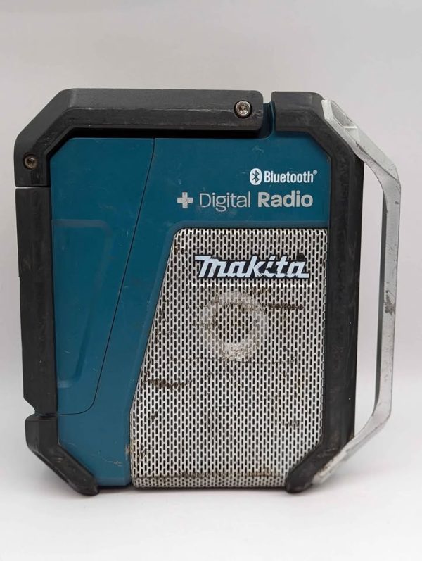 Makita 18V Digital Radio Skin-Only (DMR115) - BP337167 - Image 3