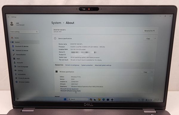 Dell Latitude 5500 With Charger - IP322873 - Image 4