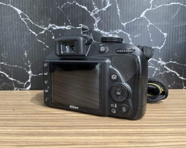 Nikon DSLR Camera TW338065 - Image 3