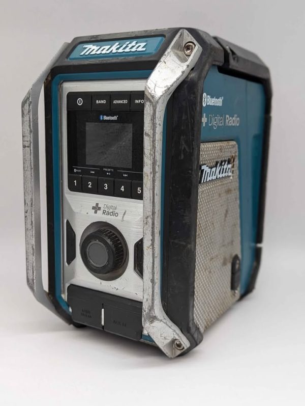 Makita 18V Digital Radio Skin-Only (DMR115) - BP337167