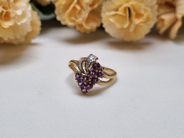 9ct Yellow Gold Diamond and Purple Stone Ring TW343973 - Image 2