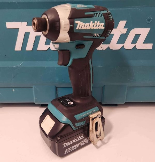 Makita 18v Brushless Drill Kit W/ Batteries & Charger #GN332156 - Image 10