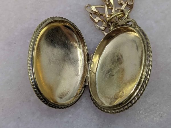 9CT YELLOW GOLD OVAL LOCKET PENDANT 4.91GMS *EXCLUDES CHAIN*  - BL288358-1 - Image 5