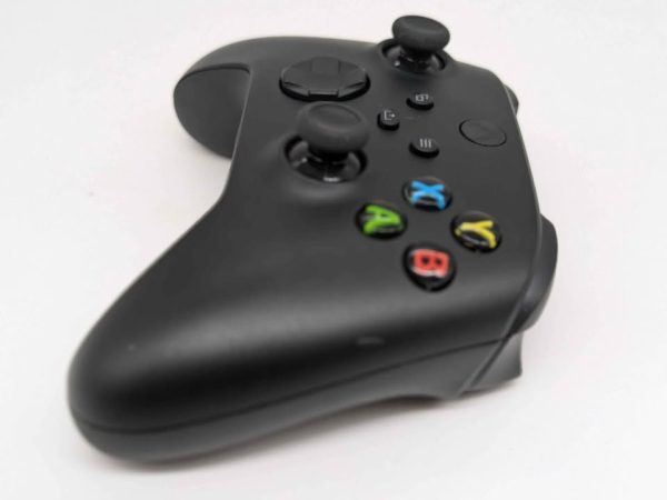 Microsoft Xbox Wireless Controller w/ Rechargeable Battery Pack - BP345880 - Image 4