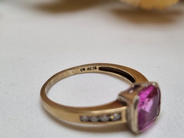 9ct Yellow Gold Pink Stone Solitaire Ring TW343974 - Image 9