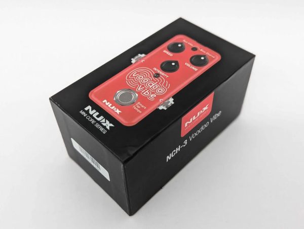 Nux Mini Core Series Voodoo Vibe Mini Chorus Guitar Effects Pedal - BP341558