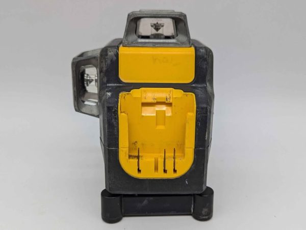 DeWalt 12V 360° Green Beam Line Laser Level Kit (DCE089G) - BP345962 - Image 3