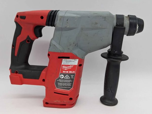 Milwaukee Brushless 26mm SDS Plus Rotary Hammer Skin-Only (M18 BLH) - BP343516 - Image 3