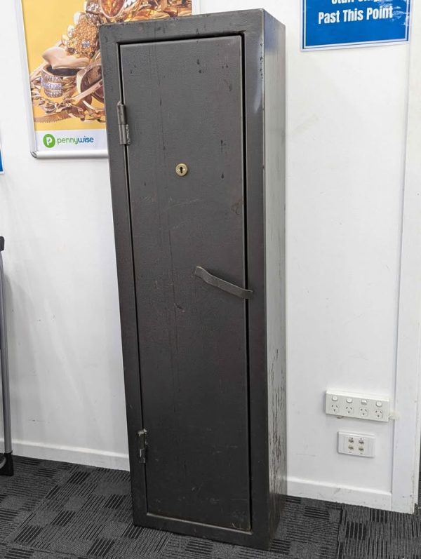 Unbranded Valuables and Gun Safe - BP346162