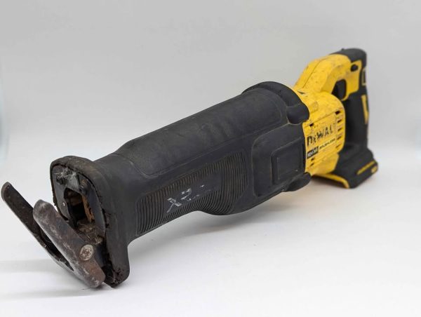 DeWalt 18V XR Brushless Reciprocating Saw Skin-Only - BP343500