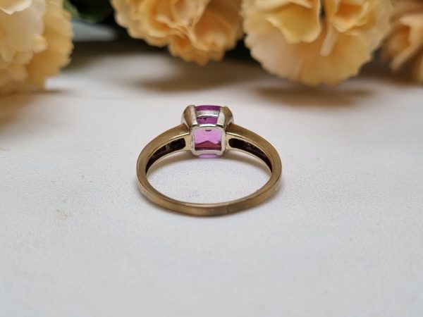 9ct Yellow Gold Pink Stone Solitaire Ring TW343974 - Image 5