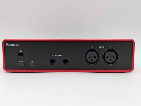 Focusrite Scarlett 2i2 Studio Kit 4th Gen (MOSC0040) - BP346664 - Image 3