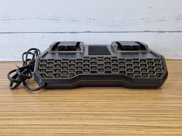 AEG 18V Dual Charger TW350233-3 - Image 7