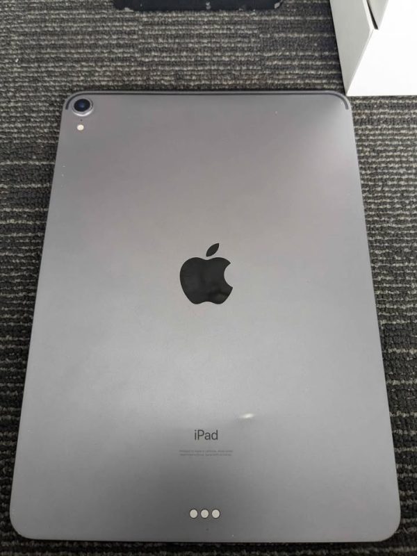 Apple iPad Pro - BL350702 - Image 4