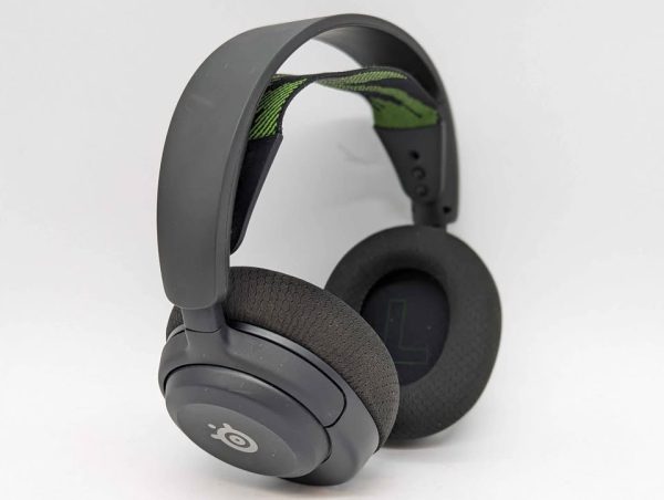 Steelseries Arctic Nova 4X Wireless Gaming Headset - BP352026 - Image 4