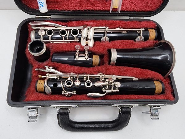 Yamaha Clarinet In Case - IP269232 - Image 7