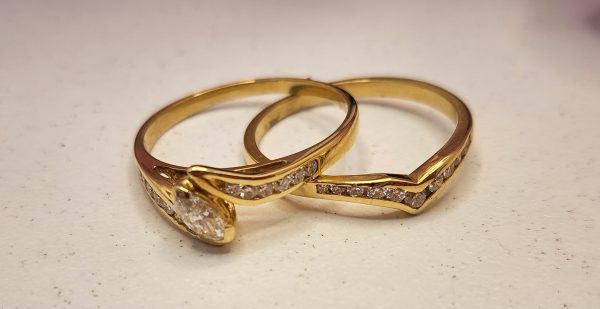 Ladies 18CT Yellow Gold Bridal Set w/ Accredited Valuation - IP302406 - Image 14