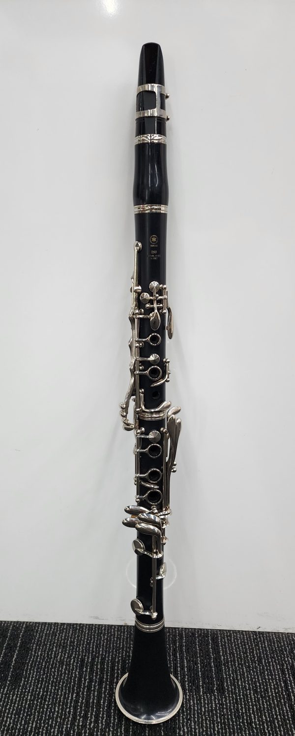 Yamaha YCL-250 Clarinet - IP348538 - Image 4