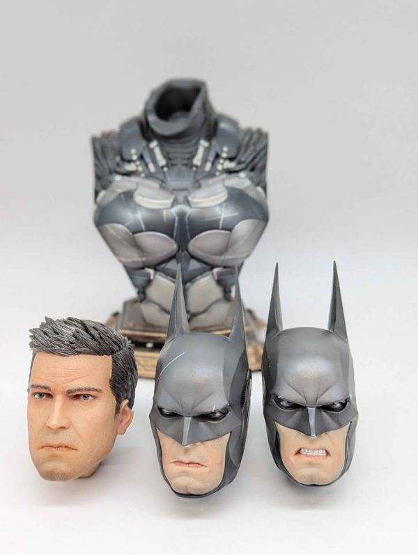 Sideshow Batman: Arkham Knight Premium Bust Collectable w/ 3 Expressions - BP351684 - Image 10