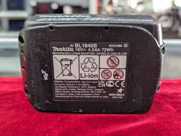 Makita 18V 4.0Ah Battery - BP347582 - Image 6