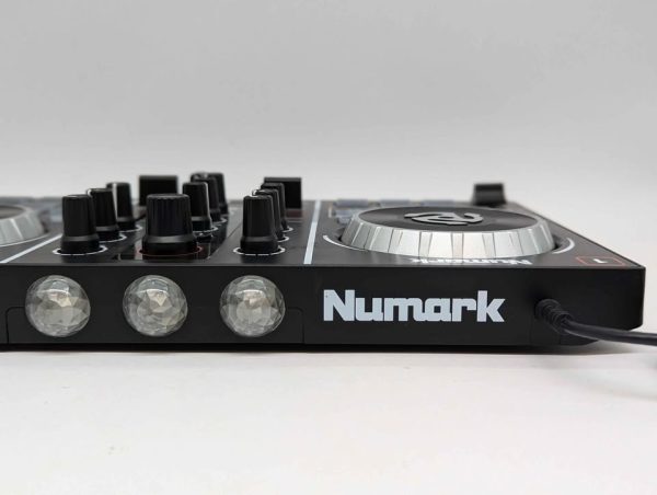 Numark Party Mix DJ Controller - BP351241 - Image 2