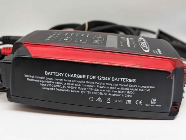 Ctek 12/24V 8-Stage Battery Charger (MXTS40) - BP355987 - Image 6