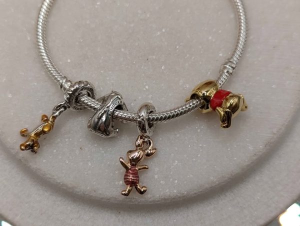 925CT Pandora 4-Charm Disney Winnie The Pooh Charm Bracelet With Family Heart Clasp - BP307606 - Image 8