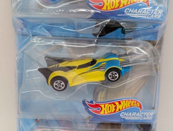 Hot Wheels 4 Pce Marvel Character Cars - BP353856-7 - Image 4