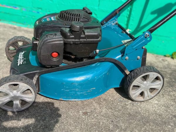 Makita 140cc 4-Stroke Mulch & Catch Lawn Mower (PLM4623NP) - BP337145 - Image 3