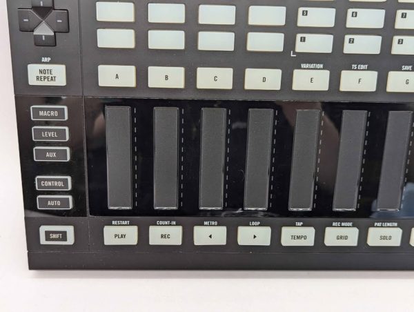 Native Instruments Maschine Jam Controller - BP355280 - Image 5