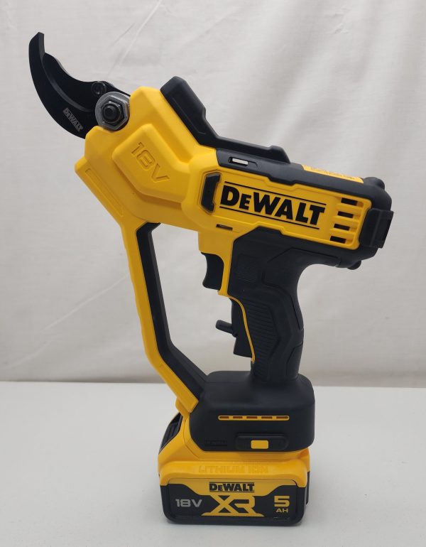 Dewalt Secateurs W/ Battery and Charger IP356169 - Image 14