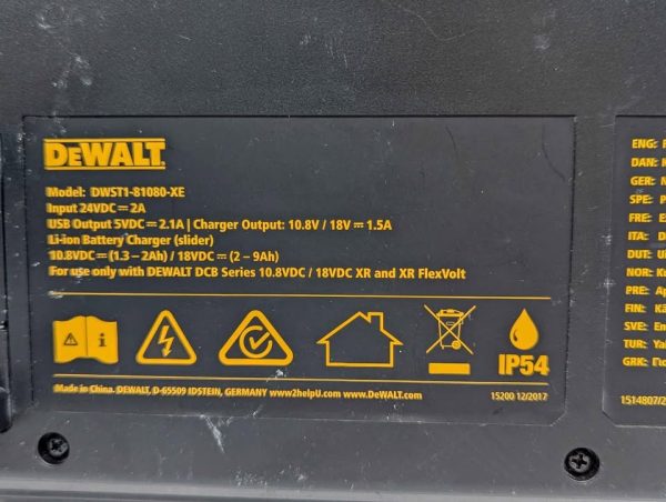 DeWalt 18-54V Digital Jobsite Radio & Charger Skin-Only (DWST1) - BP354845 - Image 6