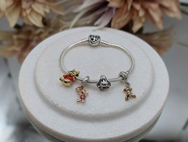 925CT Pandora 4-Charm Disney Winnie The Pooh Charm Bracelet With Family Heart Clasp - BP307606