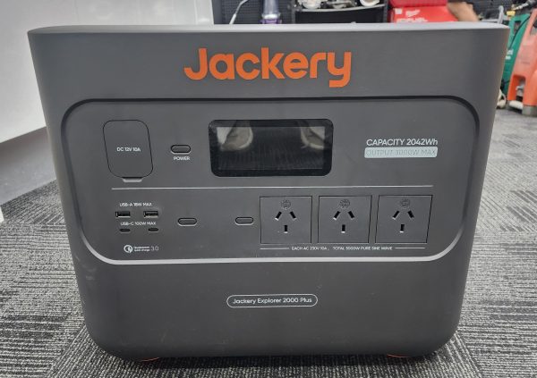 Jackery Explorer 2000 Plus Portable Power Station - IP357429