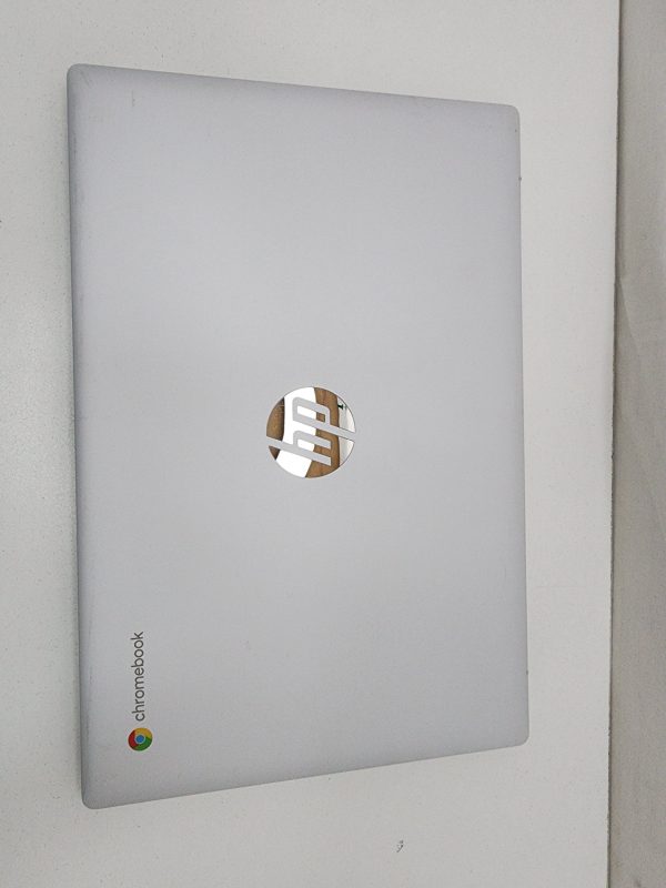 HP Google Chromebook Laptop With Charger - IP353914 - Image 14